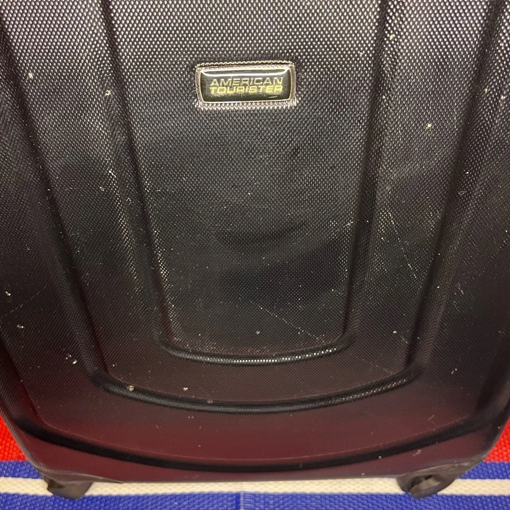 🥳✨ American Tourister Black Hardshell Max Burst Expandable 360 Spinner Suitcase